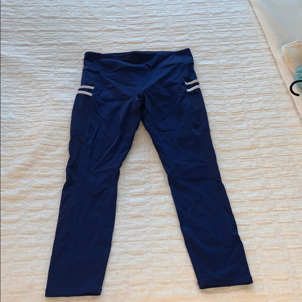 Blue workout leggings
